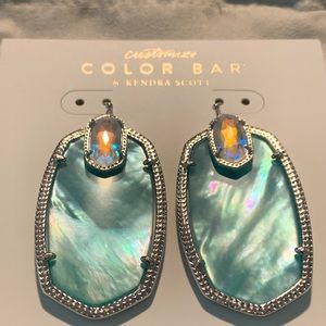 Kendr Scott HTF Darcy
